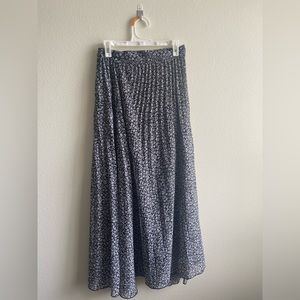 Floral maxi/midi skirt!!!